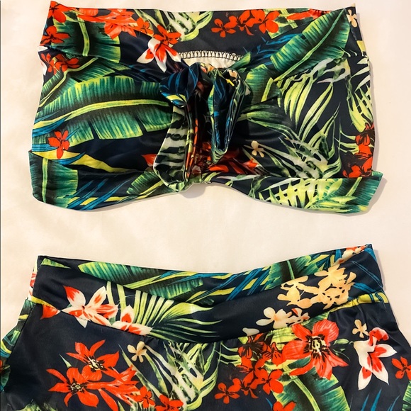 Two piece maxi set - Picture 6 of 6